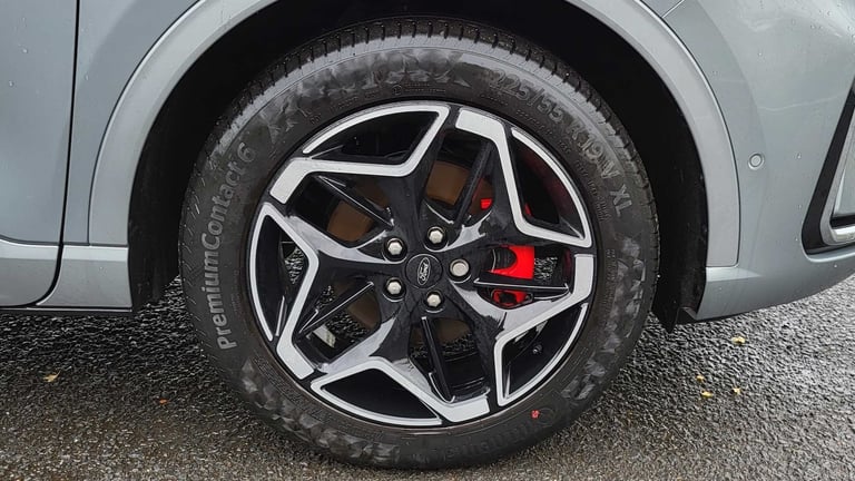2024 Ford Kuga 2.5 PHEV ST-Line X 5dr CVT SUV Plug-In Hy Automatic