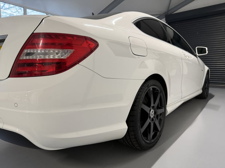 MERCEDES-BENZ C CLASS 2.1 C220 CDI BlueEfficiency AMG Sport 2012