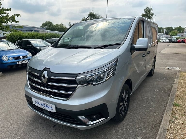 2023 Renault Trafic 2.0 dCi Blue 28 Sport+ Panel Van 5dr Diesel EDC SWB Euro 6 (s/s) (170 ps) PAN...