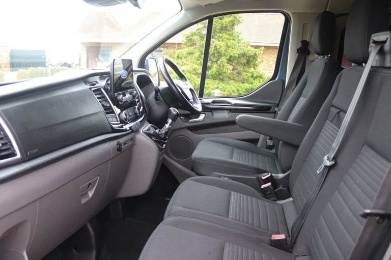 2022 Ford Transit Custom 2.0 320 EcoBlue Limited Crew Van Double Cab 5dr Diesel Manual L2 H1 Euro...