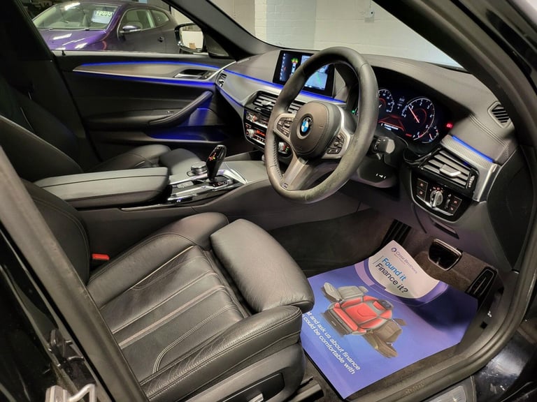 2017 BMW 5 Series 2.0 520d M Sport Auto xDrive Euro 6 (s/s) 4dr SALOON Diesel Automatic