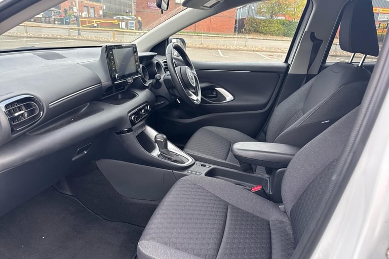 2023 Toyota Yaris 1.5 Hybrid Design 5dr CVT HATCHBACK PETROL/ELECTRIC Automatic