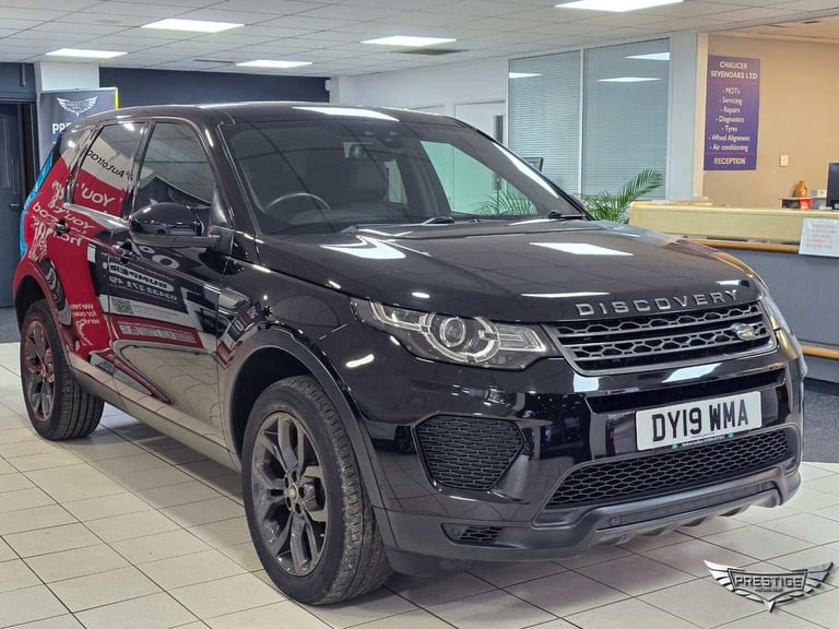 image for 2019 Land Rover Discovery Sport 2.0 TD4 Landmark Auto 4WD Euro 6 (s/s) 5dr ESTATE Diesel Automatic