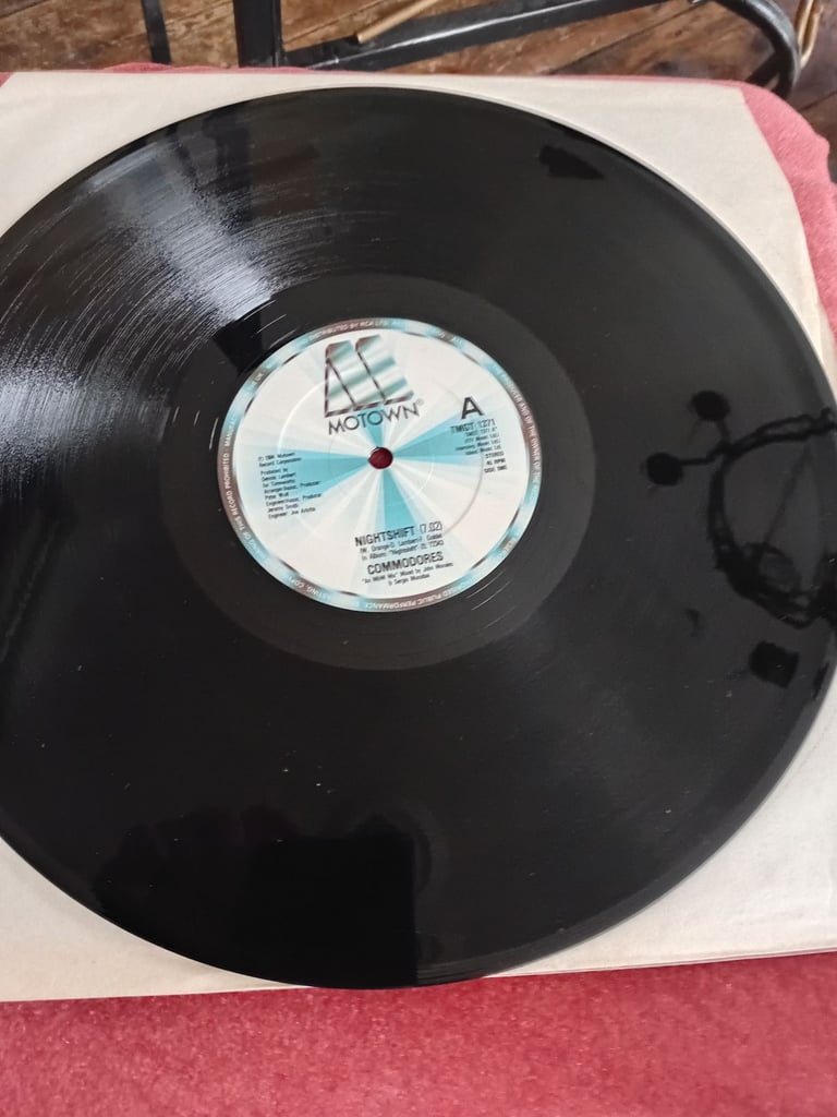 image for 12inch Single - Commodores - Nightshift