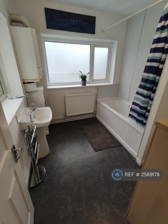 1 bedroom in Phillips Parade, Swansea, SA1 (#2589178)