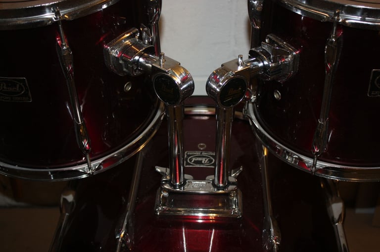 Pearl Export Wine Red 5 Piece Refurbished Drum Kit ~ 22in Bass ~ Hardware Included ~ £450 ono