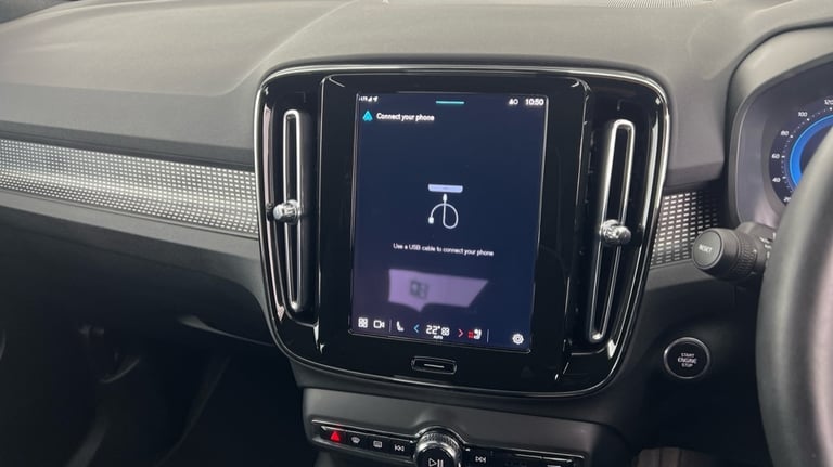 2024 Volvo XC40 Plus, B3 Mild hybrid, Petrol, Dark Estate Petrol Automatic