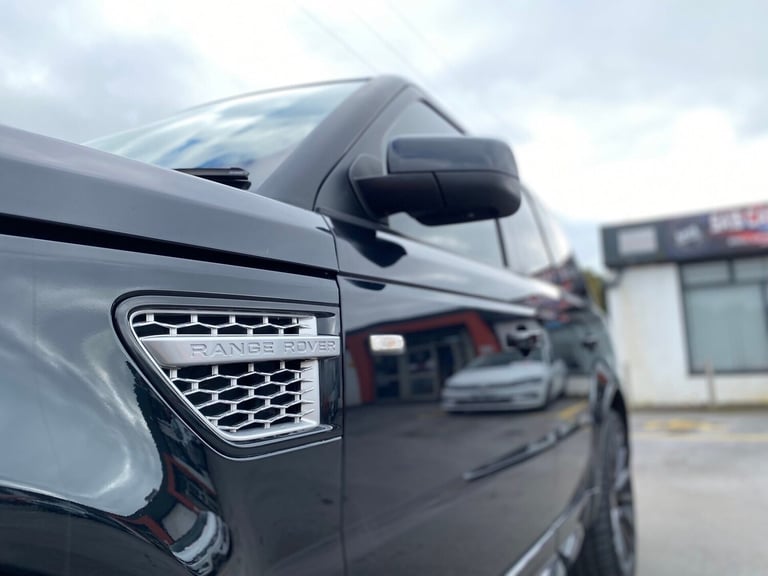 2011 Land Rover Range Rover Sport 3.0 TDV6 Range Rover Sport Autobiography 4WD 5dr Estate Diesel ...