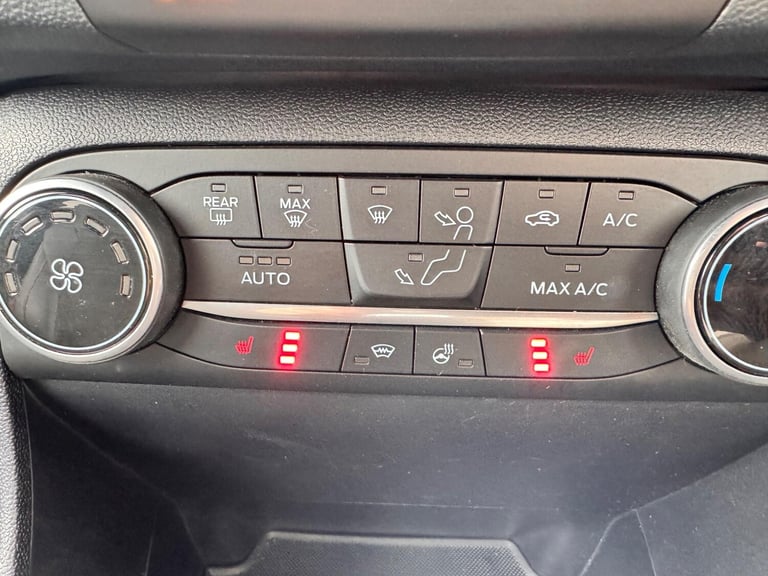 2022 Ford Fiesta 1.0T EcoBoost MHEV ST-Line Vignale DCT Euro 6 (s/s) 5dr HATCHBACK Petrol/Electri...