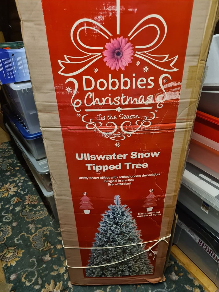 image for 9ft / 2.7m dobbies Ulswater artificial Christmas tree and heavy duty click fix christmas tree base