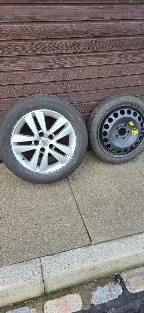 Vauxhall zafira wheel