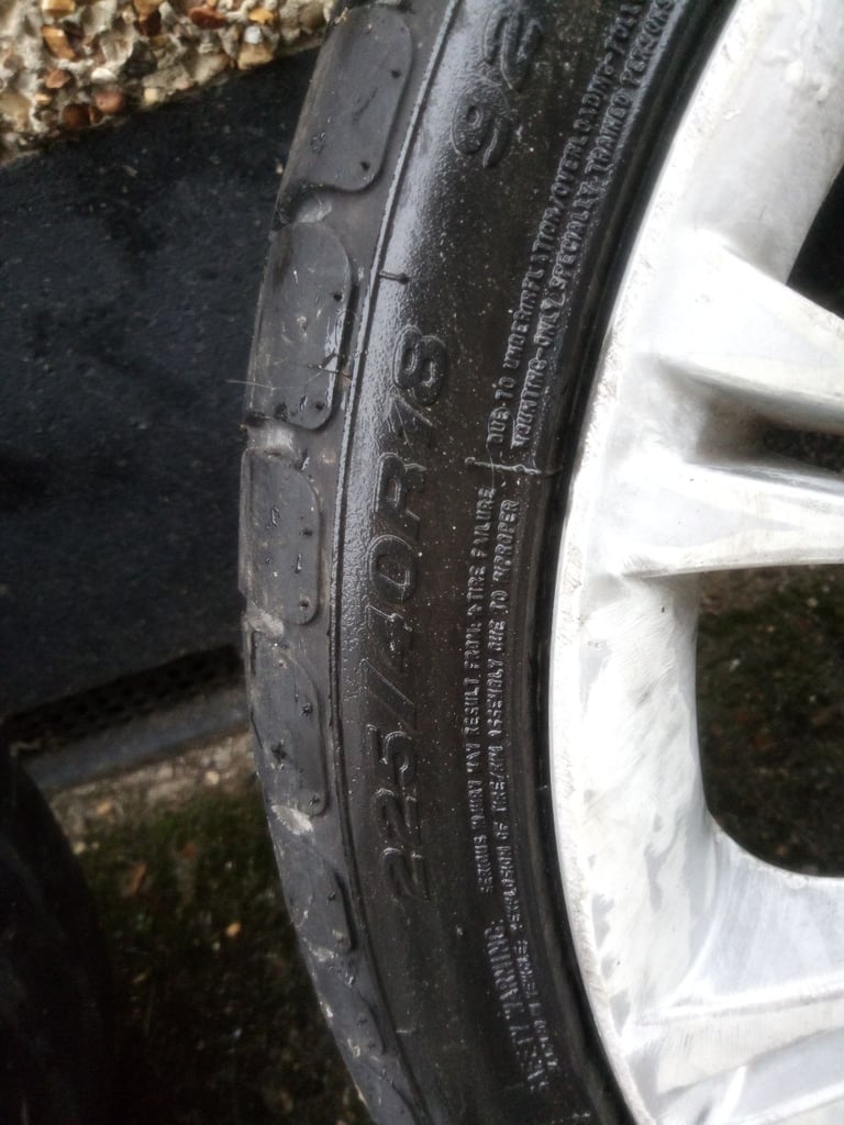  BMW  18" Alloy Wheels E85 E86 E82 Z4 225/40 ZR18 7896490 8j x 18 EH2 SILVER used 