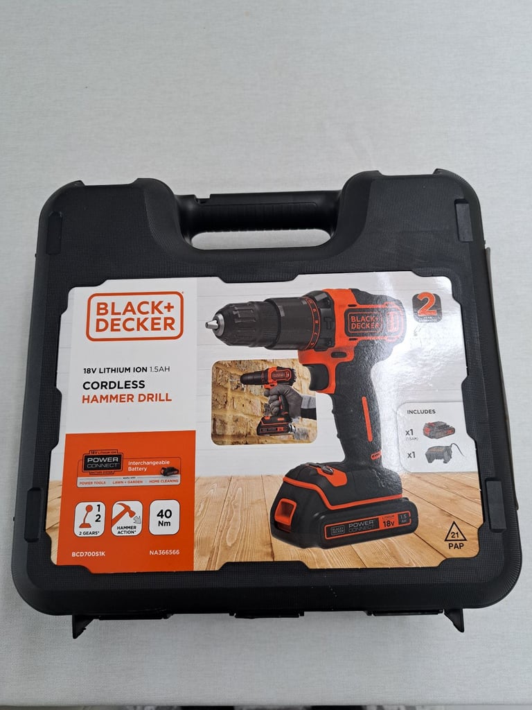 BLACK+ DECKER 18V LITHIUM CORDLESS HAMMER DRILL 
