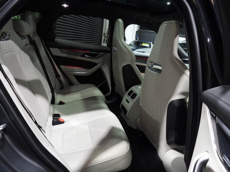 2023 23 JAGUAR F-PACE 5.0 P550 V8 SVR SUV 5DR PETROL QUICKSHIFT AWD EURO 6 (S/S)