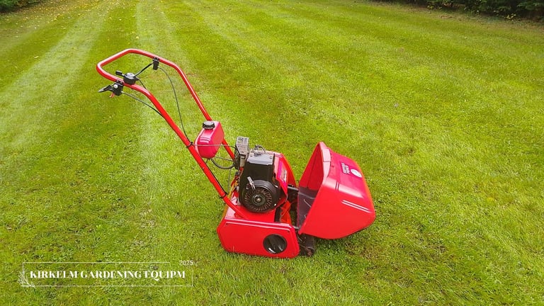 Cylinder lawn mower for Sale in North Yorkshire Gumtree