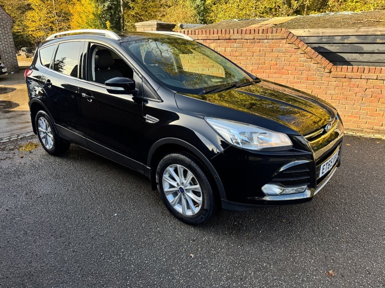 2016 FORD KUGA TITANIUM 1.5 PETROL ECO BOOST SUV MANUAL + 10 FORD SERVICES 