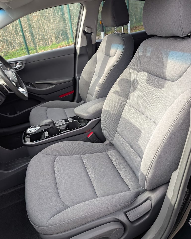HYUNDAI IONIQ 38.3KWK PREMIUM | WARRANTY | ONLY 6,243 MILES | EXCELLENT CONDITION | NOT PCO