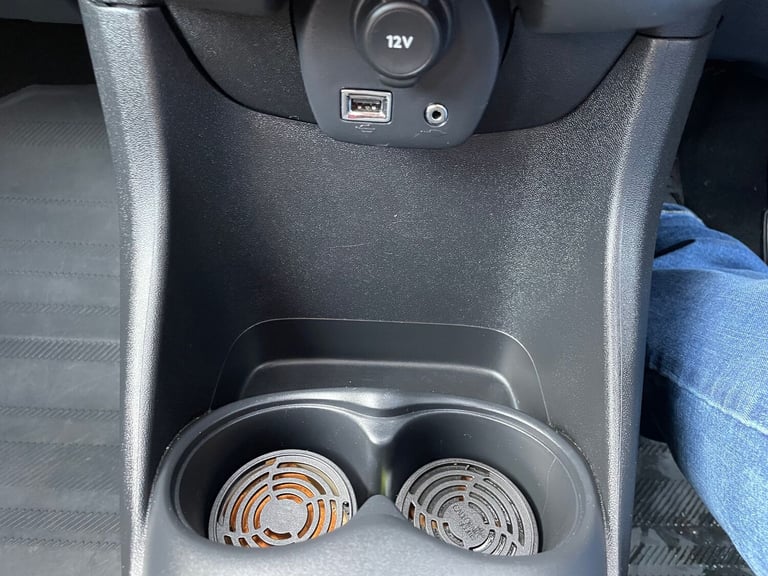 2016 Citroen C1 1.0L FEEL Hatchback 5dr Petrol Manual Euro 6 (68 bhp) Hatchback Petrol Manual