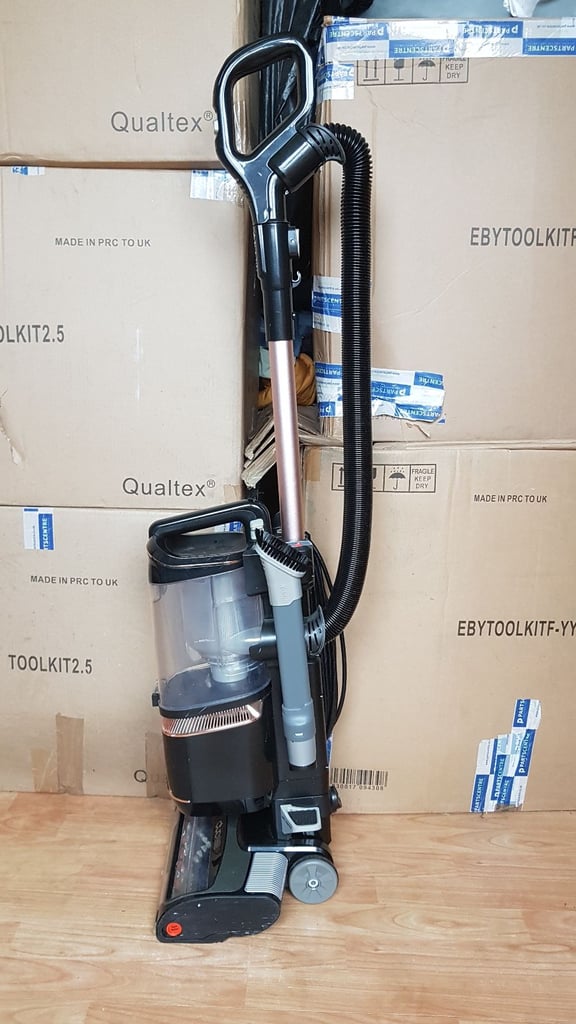 shark Lift-Away NV7002UKT filters washed and dried Upright Vacuum Cleaner corded 