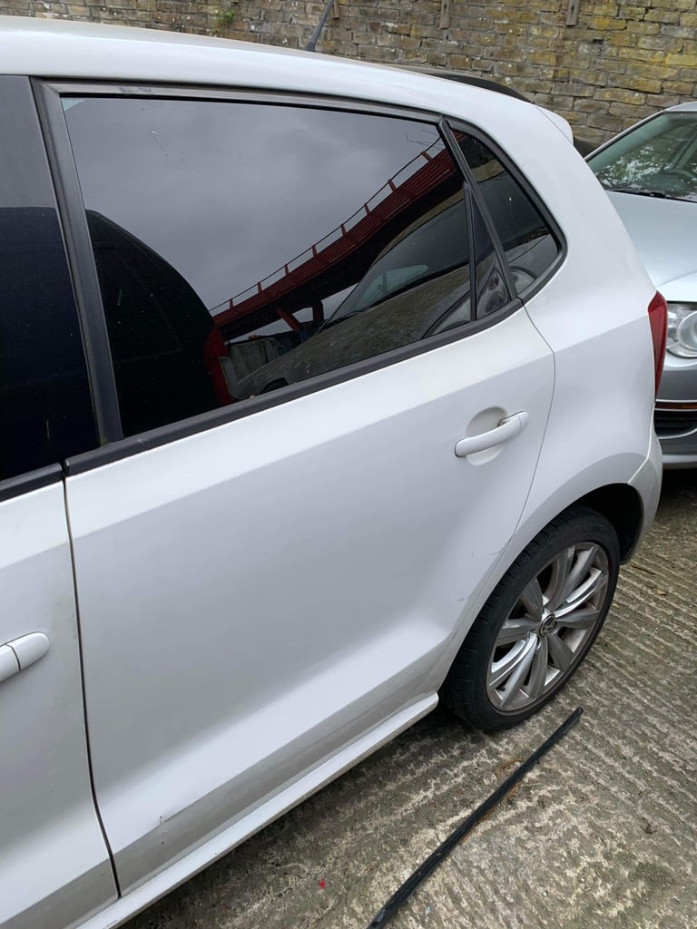 image for VW POLO 6R PASSENGER REAR DOOR IN WHITE LB9A 09-17 