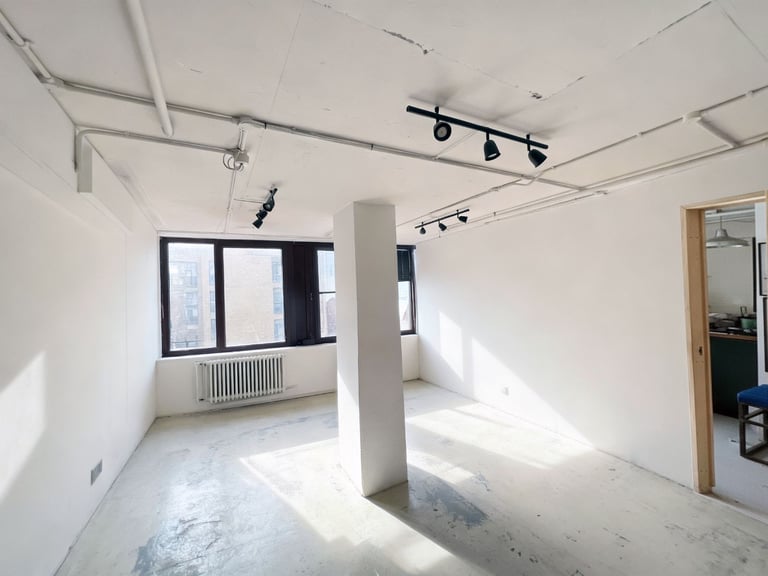 CREATIVE STUDIO SPACE AVAILABLE IN HACKNEY BROADWAY MARKET