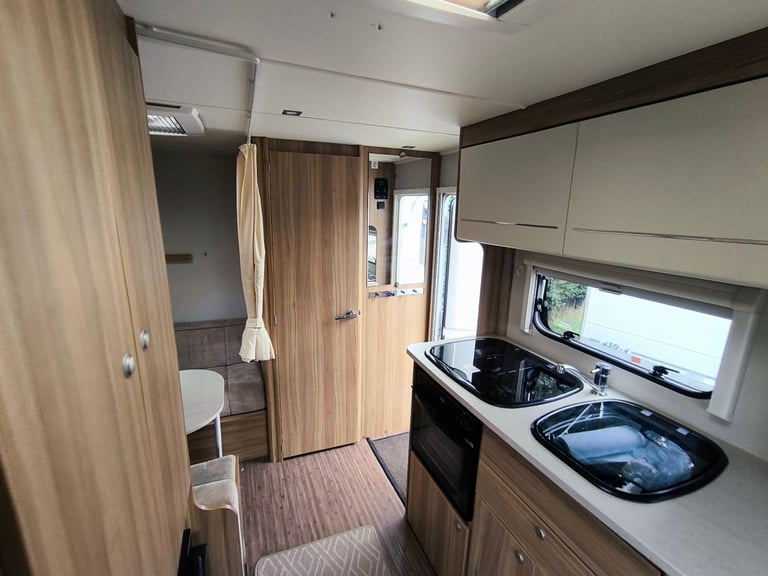 2014 Elddis Xplore 304 – 4 Berth Lightweight Compact Caravan