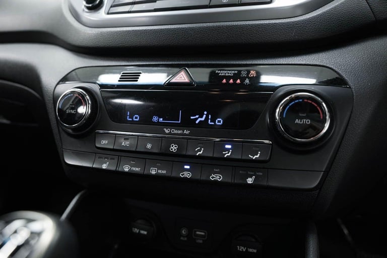 Hyundai TUCSON 1.7 CRDi Blue Drive SE Nav Euro 6 (s/s) 5dr Diesel Manual