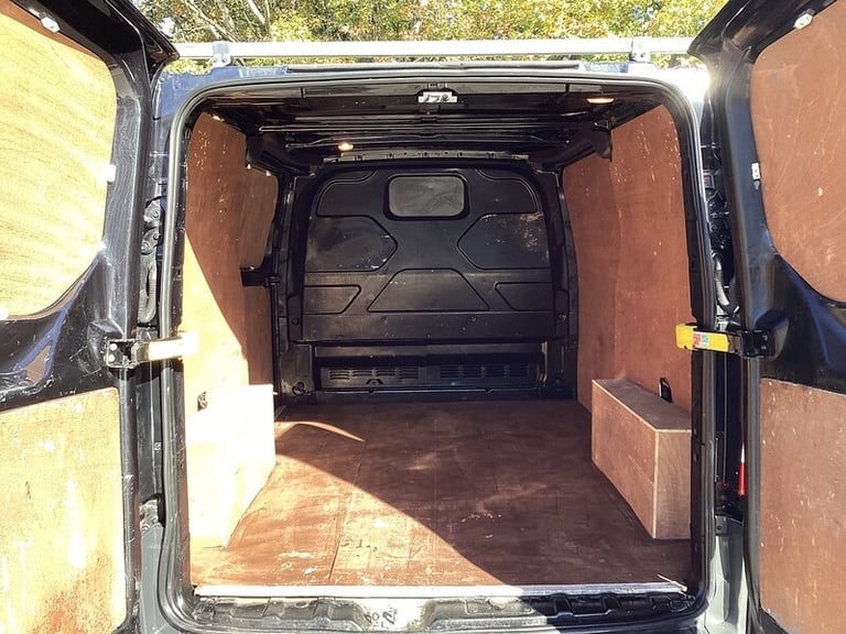 2015 Ford Transit Custom TDCi 270 ECOnetic SWB L/R SWB Panel Van Diesel Manual