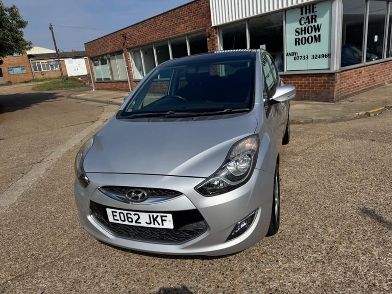 2012 Hyundai Ix20 1.6 Style Auto Euro 5 5dr MPV Petrol Automatic