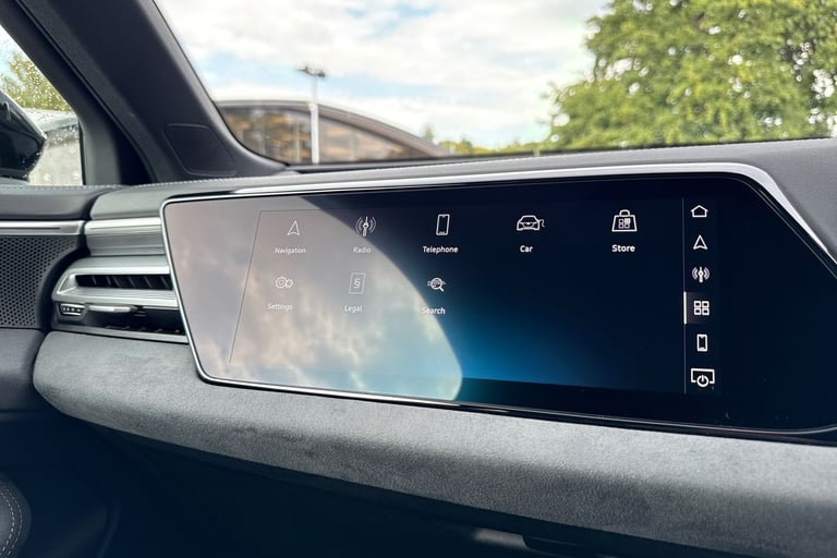 2025 Audi A6 Saloon 2.0 e-hybrid 25.9kWh Launch Edition S Tronic quattro Euro 6 (s/s) 4dr Saloon ...