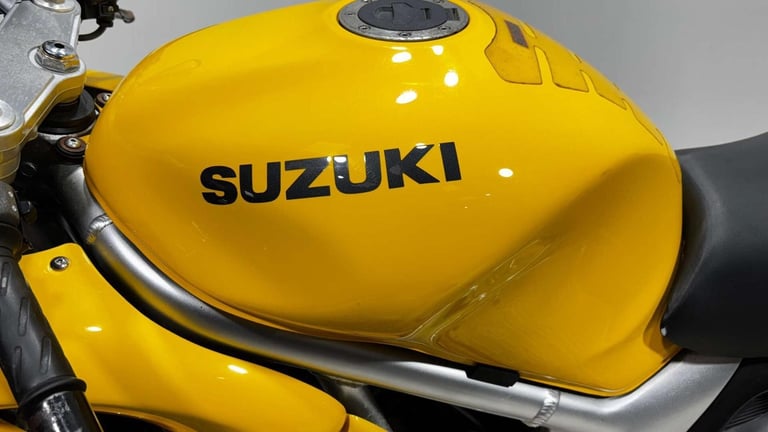 Suzuki SV650 SV650 2002 15K GOOD RUNNING CLASSIC A2 V TWIN CARBED BIKE