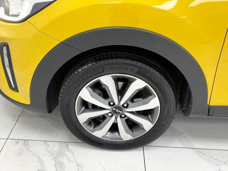 2022 Kia Stonic 1.0 T-GDi 2 SUV 5dr Petrol Manual Euro 6 (s/s) (99 bhp) HATCHBACK Petrol Manual