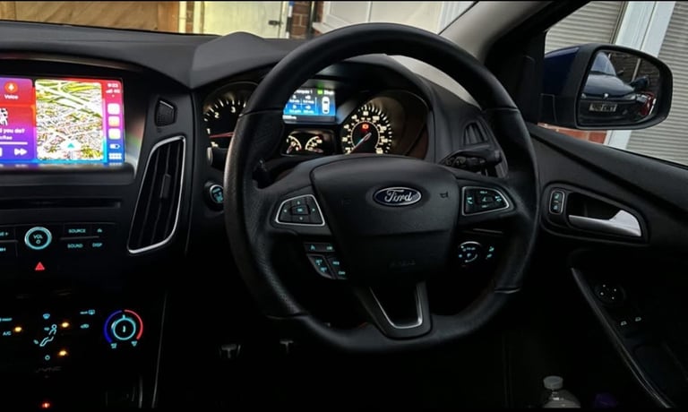 Ford, FOCUS, Hatchback, 2015, Manual, 1499 (cc), 5 doors