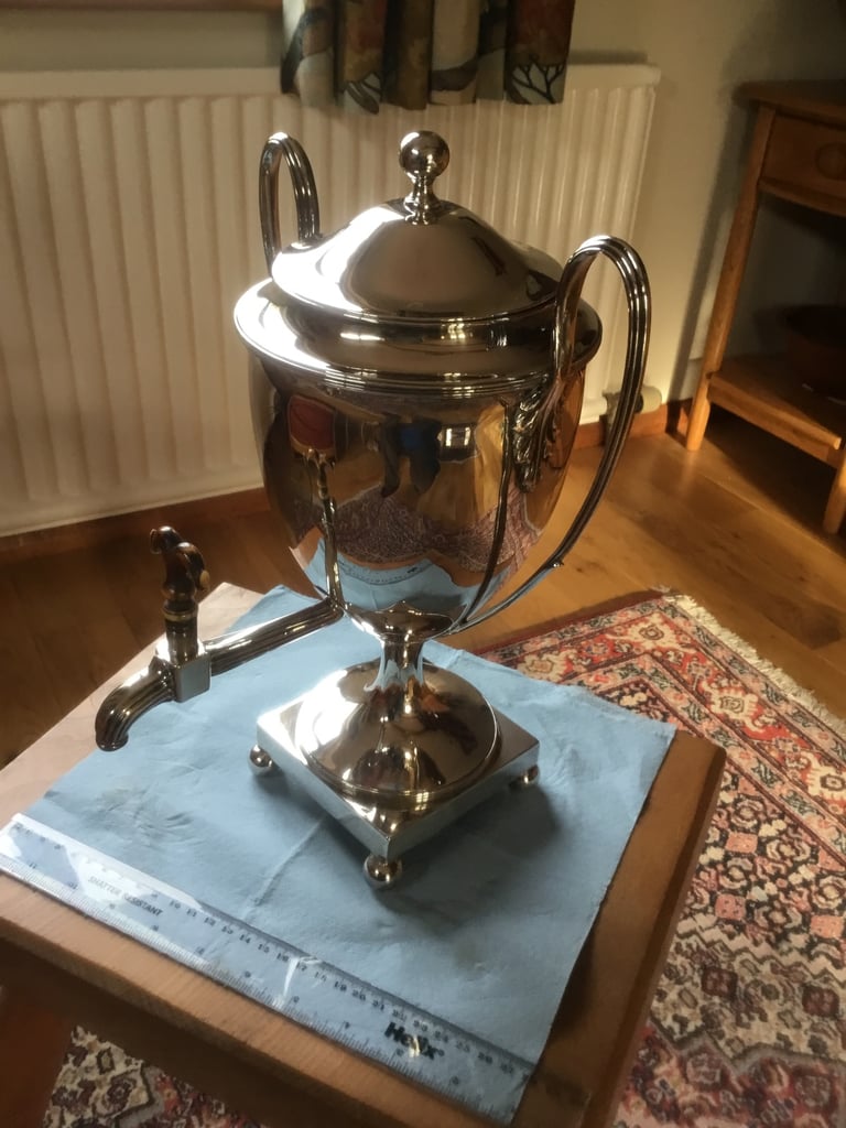 image for Silver urn (London 1796)