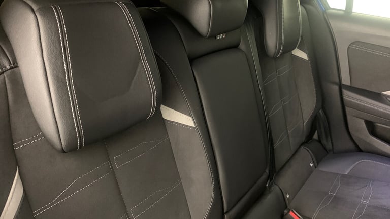 2023 Vauxhall Astra 54kWh Ultimate Hatchback 5dr Electric Auto (156 ps) Hatchback Electric Automatic