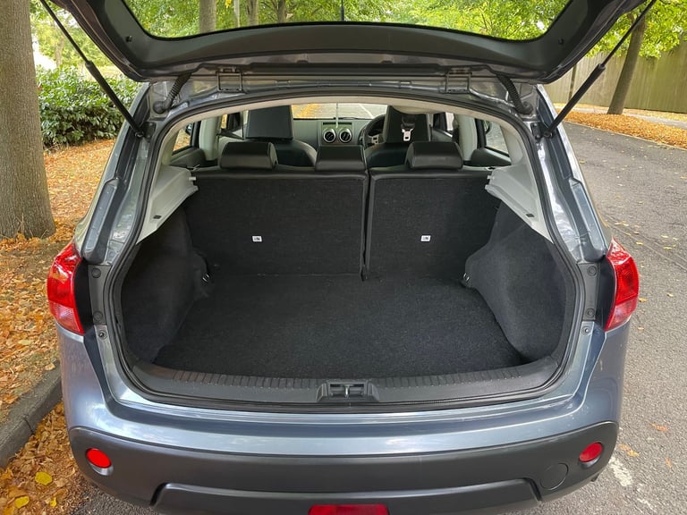 Nissan, QASHQAI, Hatchback, 2009, Manual, 1997 (cc), 5 doors