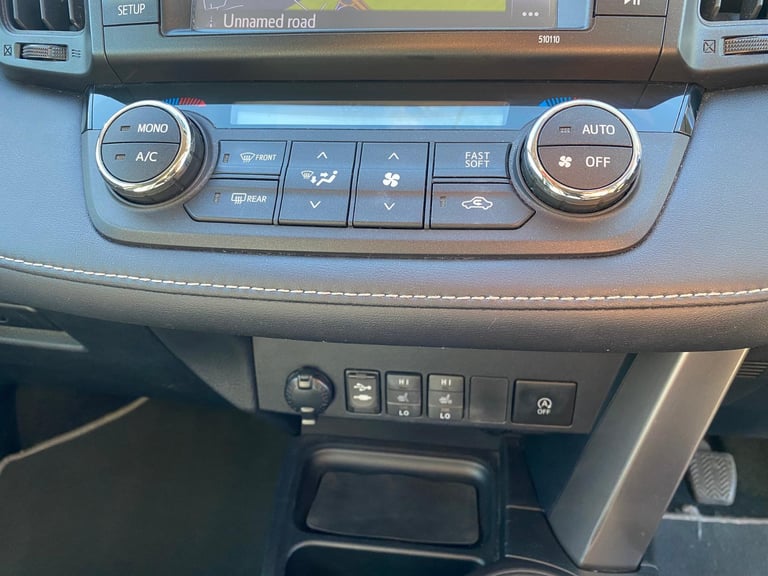 2017 66 REG TOYOTA RAV4 EXCEL 2.0TDi DAMAGED REPAIRABLE SALVAGE