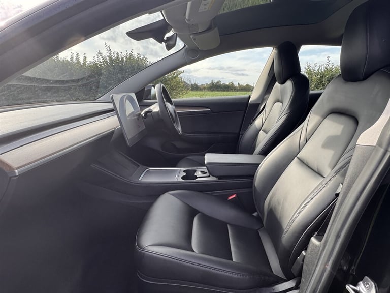 2022 Tesla Model 3 RWD 4dr Auto Saloon ELECTRIC Automatic