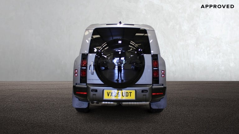 2025 Land Rover Defender Diesel Estate 3.0 D300 Outbound 130 5dr Auto SUV Diesel Automatic