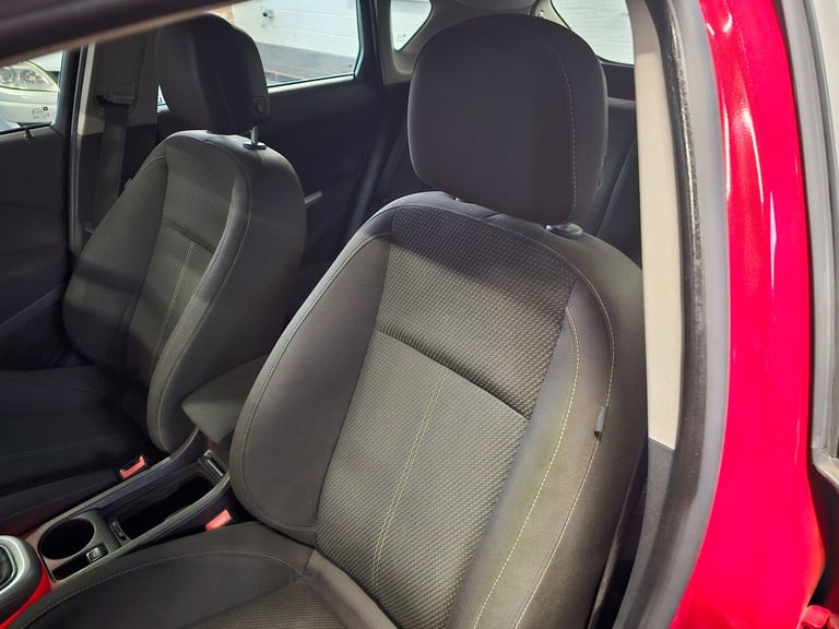 Vauxhall Astra 1.7 CDTi SRi Euro 5 5dr Diesel Manual - Image 18