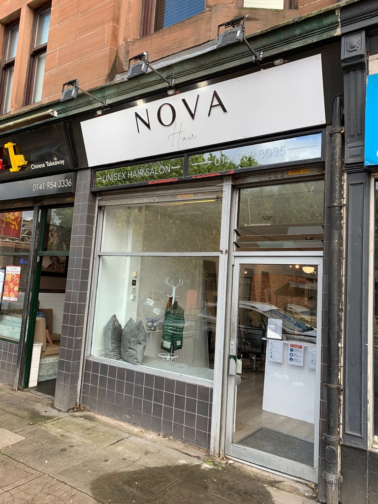 Hair Salon (Easily changed to Nail salon) Rent Free Period