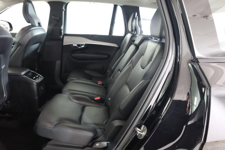 2022 Volvo XC90 2.0h T8 Recharge 18.8kWh Plus Auto 4WD Euro 6 (s/s) 5dr ESTATE PETROL/ELECTRIC Au...