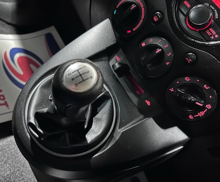 2013 Mazda Mazda2 1.3 Tamura 5dr HATCHBACK PETROL Manual