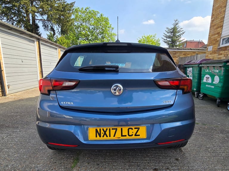 Vauxhall, ASTRA, Hatchback, 2017, Manual, 1598 (cc), 5 doors