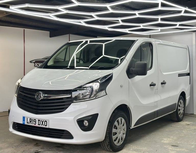 2019 Vauxhall Vivaro 2700 1.6CDTI 120PS Sportive H1 Van PANEL VAN DIESEL Manual