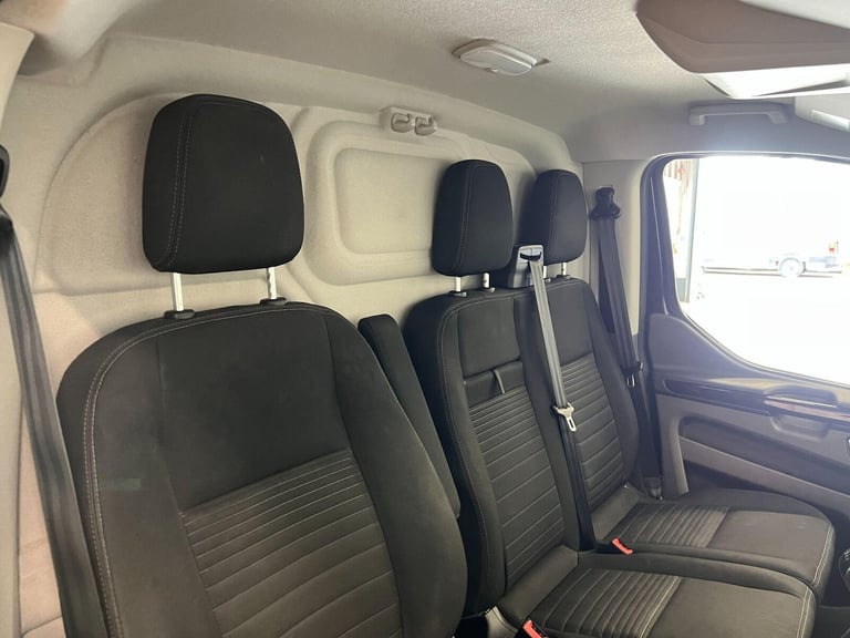 2022 Ford Transit Custom 2.0 300 EcoBlue Limited L1 H1 Euro 6 (s/s) 5dr Panel Van Diesel Manual