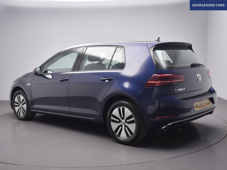 2019 Volkswagen Golf 35.8kWh e-Golf Hatchback 5dr Electric Auto (136 ps) Hatchback Automatic