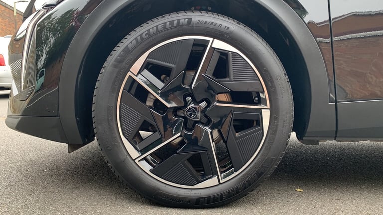 2024 Peugeot 408 1.2 PureTech GT Fastback 5dr Petrol EAT Euro 6 (s/s) (130 ps) Hatchback Petrol A...