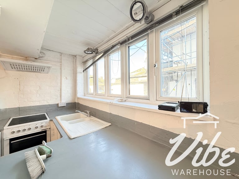 Live & Work unit to Rent at Southwark SE1, London