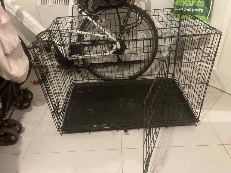 Large dog crete black metal with tray